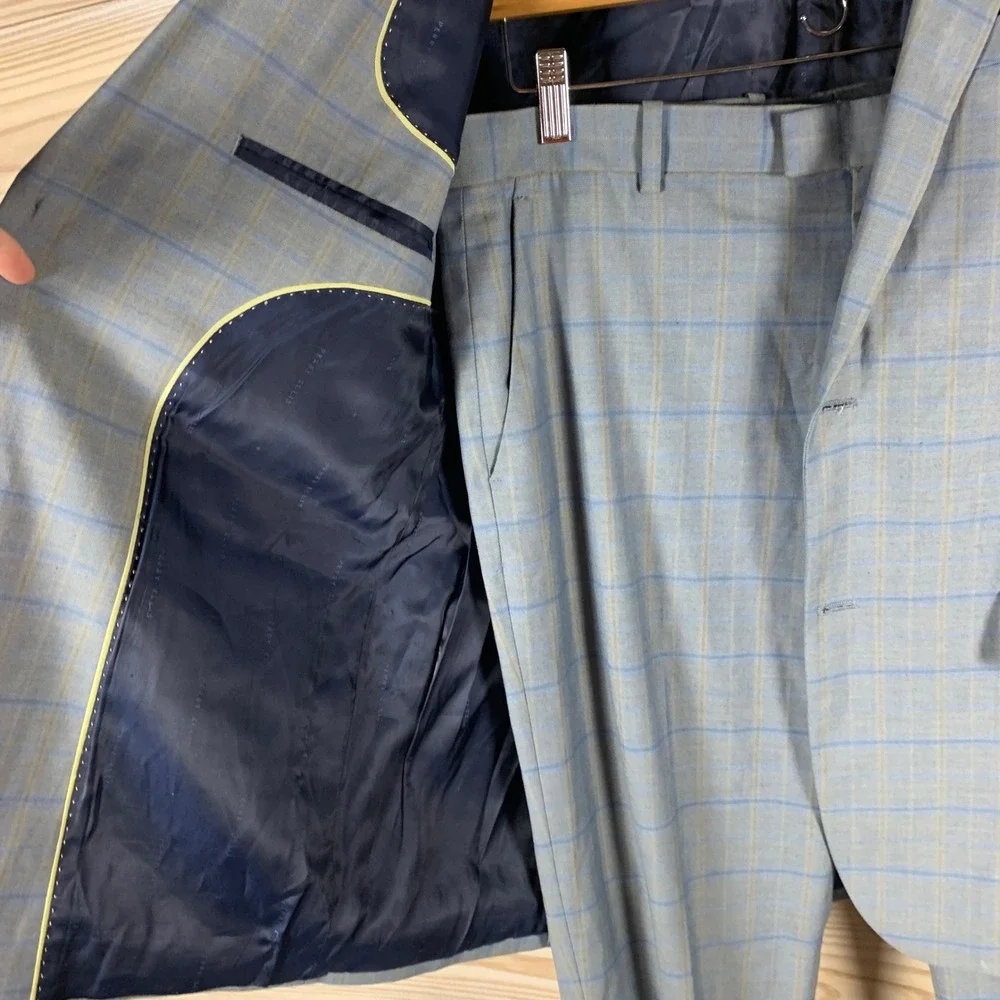 Perry Ellis Suit Mens 44R 36x32 Grey Windowpane Plaid Slim Fit